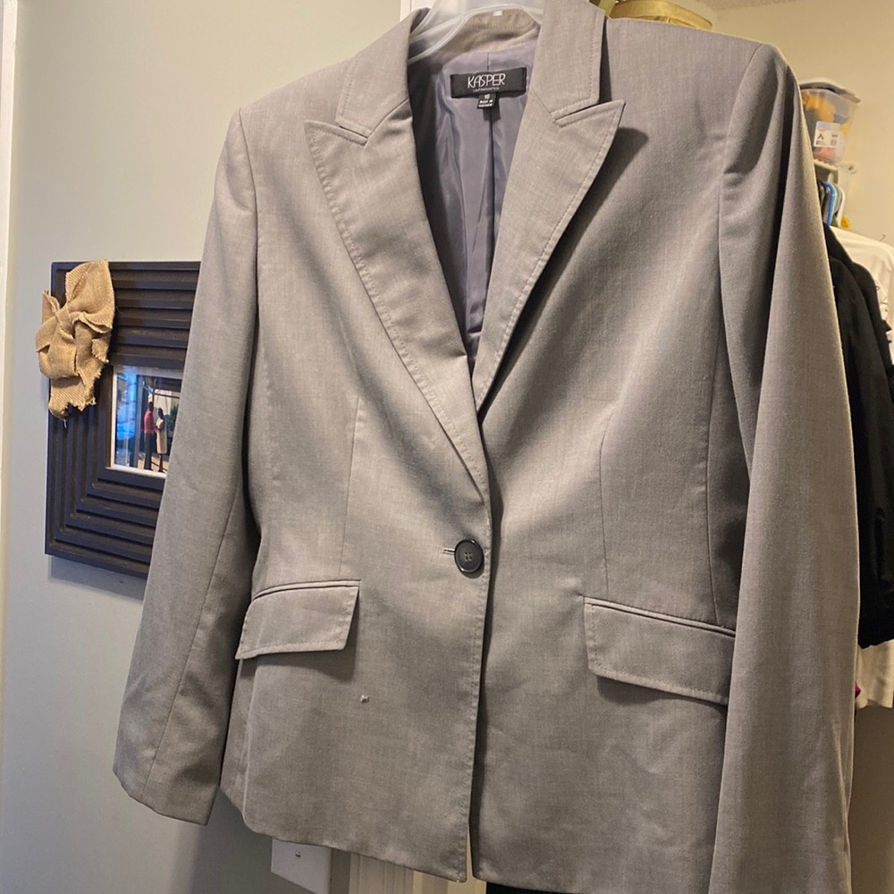 2-piece suit